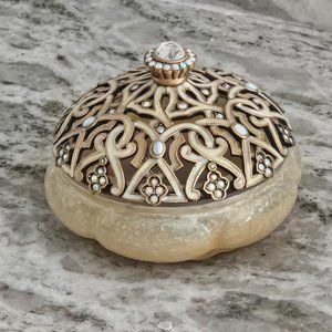 RARE JAY STRONGWATER ARABESQUE SCROLL CRYSTAL ENAMEL VANITY JAR CANISTER BOX